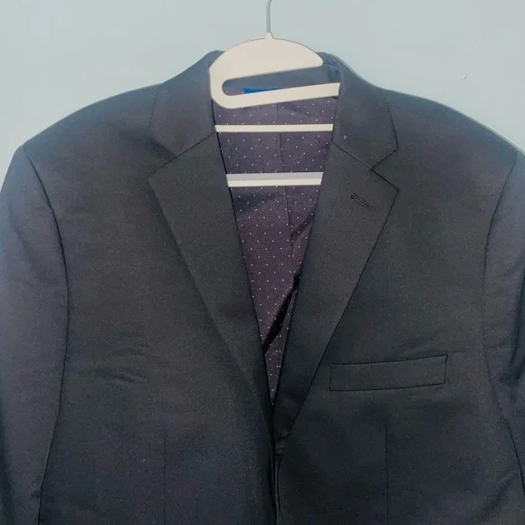 Bundle of Two Blazer Hugo Boss and Apt 9 size 42L